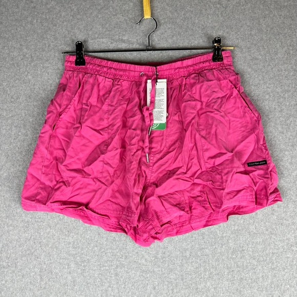 New Calvin Klein Jeans Womans Sz Medium Pull On Shorts Pockets Pinks Tencel NWT - Picture 2 of 8